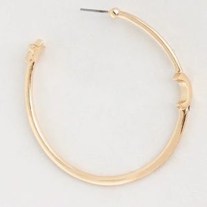 NWT ModCloth “In My Orbit” hoop earrings